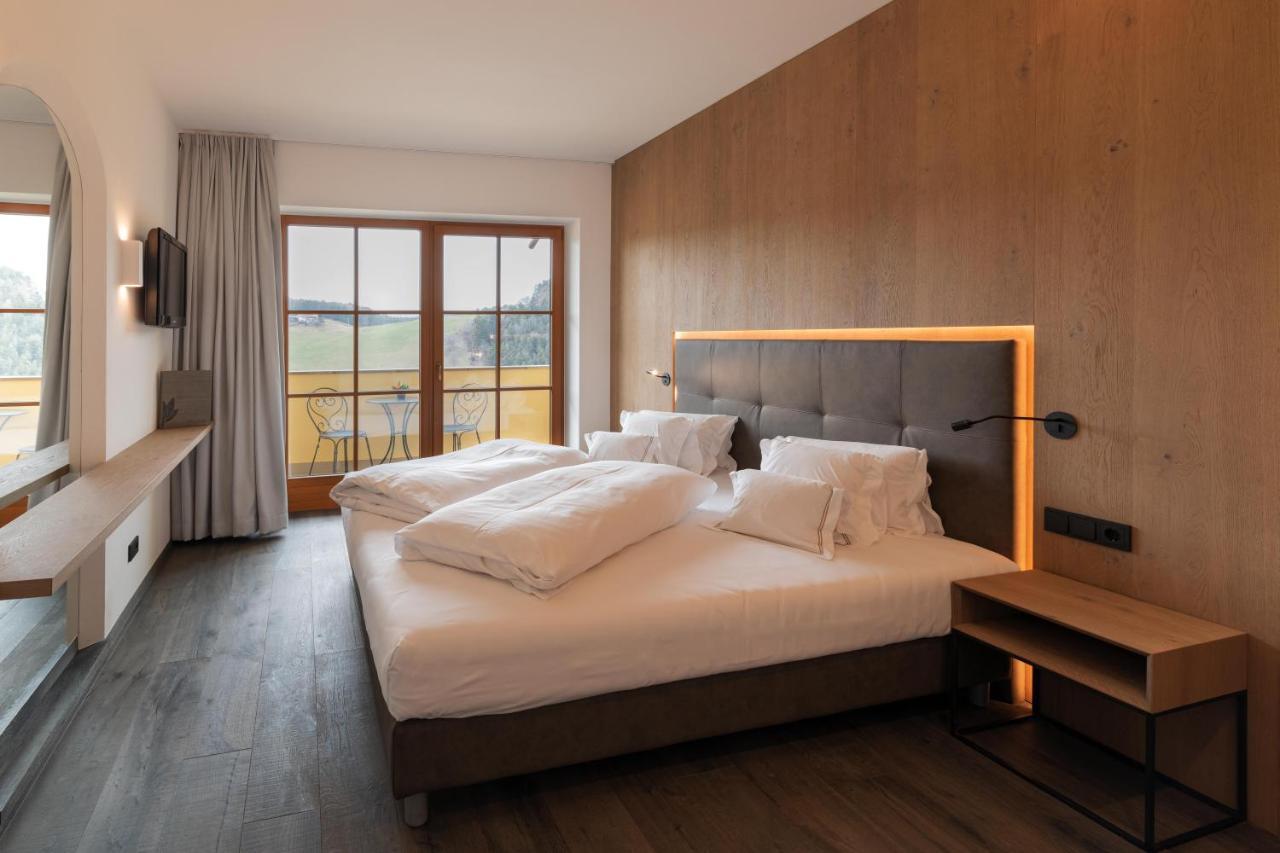 Hotel Alpenflora Castelrotto Eksteriør billede